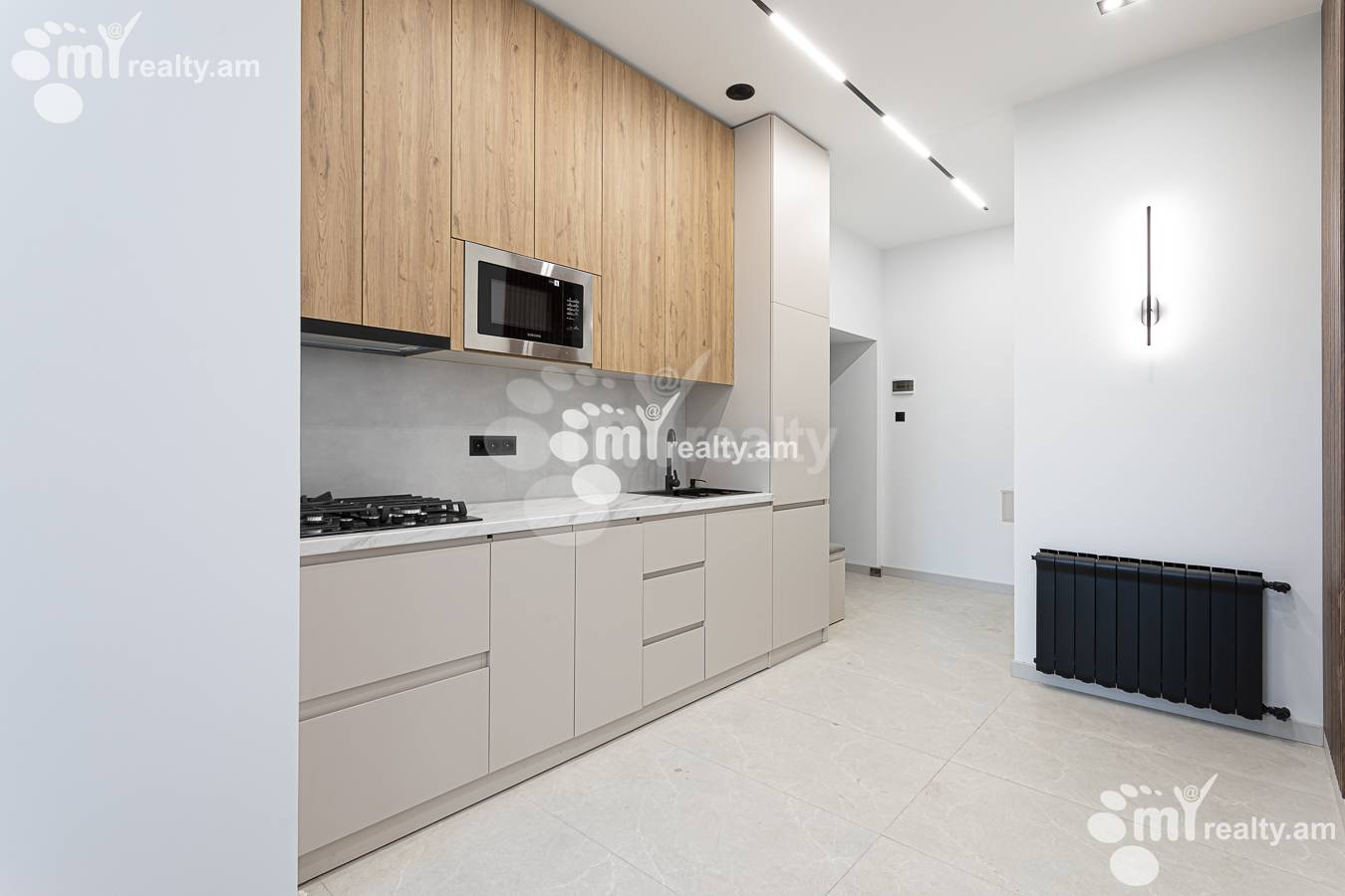 3 bedroom apartment for sale خیابان هانراپتوتیان کوچه 2, مرکز شهر ایروان, 156917