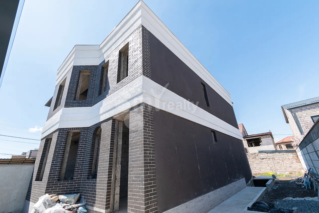 House for sale Gevorgyan st, داوتاشِن ایروان, 160085