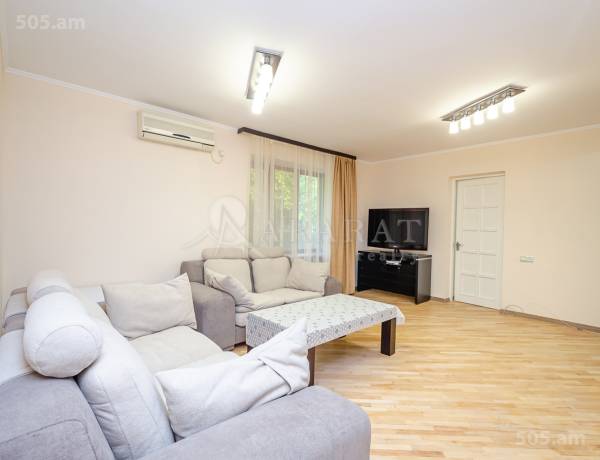 3-bedroom/apartment-for-sale/Mashtots+Ave/Center/Yerevan
