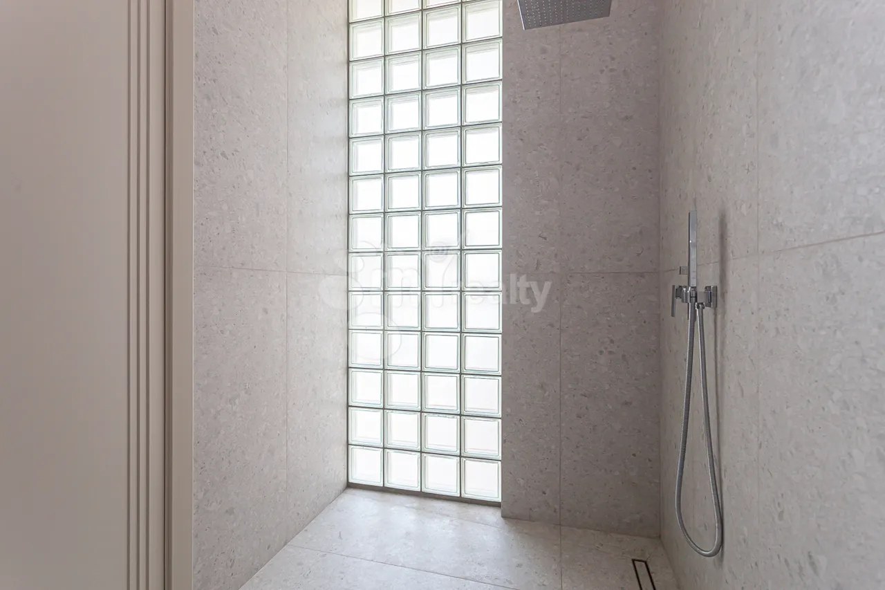 5 bedroom apartment for sale Orbeli Yeghbayrner   St, Arabkir Yerevan, 160863