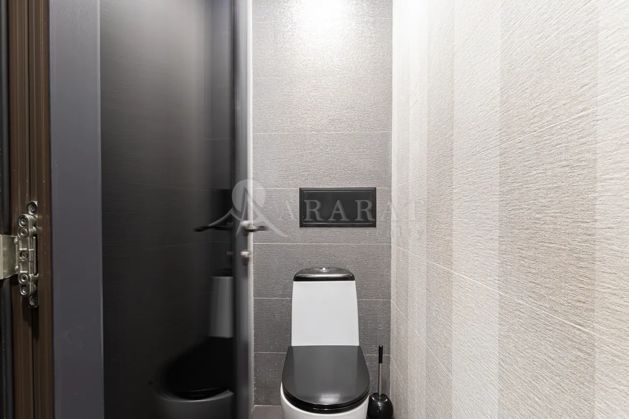 3 bedroom apartment for sale خیابان اِ. کوچار, مرکز شهر ایروان, 159486