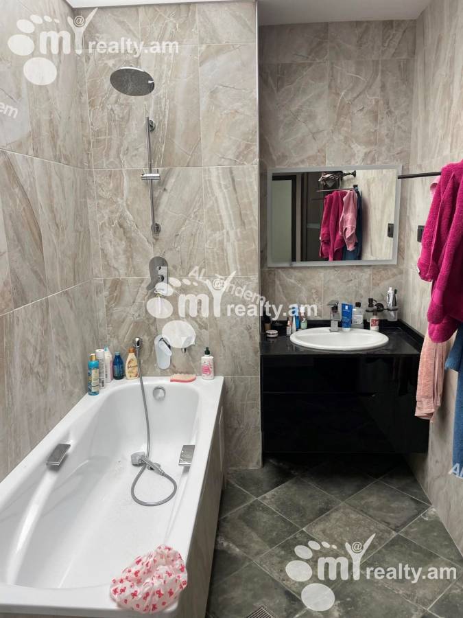 House for sale ناحیه V.., واهاگنی ایروان, 142651