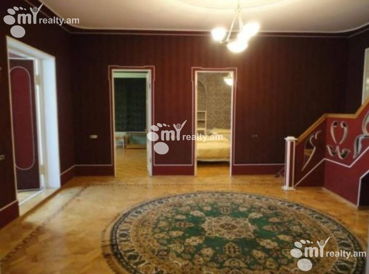 Commercial for sale خیابان کیِفیان کوچه 2, عربگیر ایروان, 155875