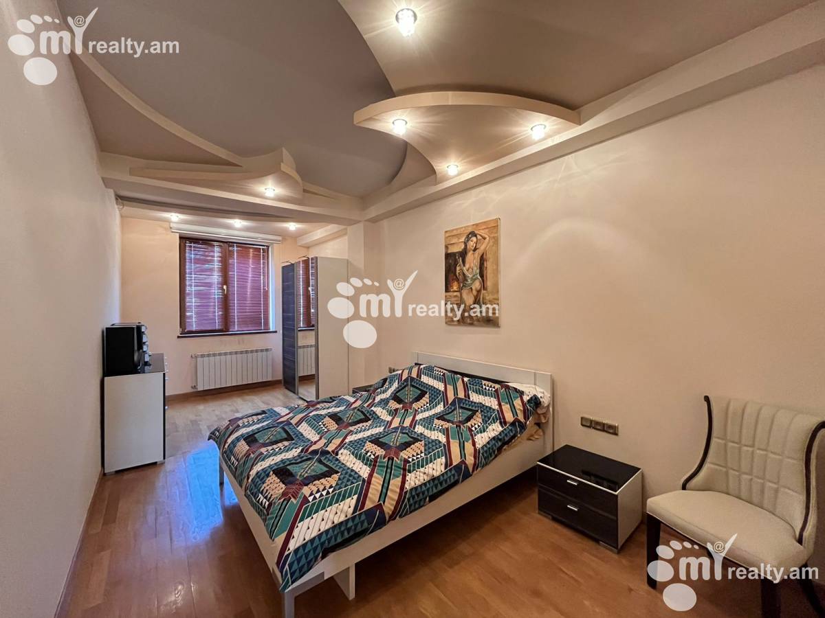 5 bedroom apartment for sale خیابان آنتارایین, مرکز شهر ایروان, 156791