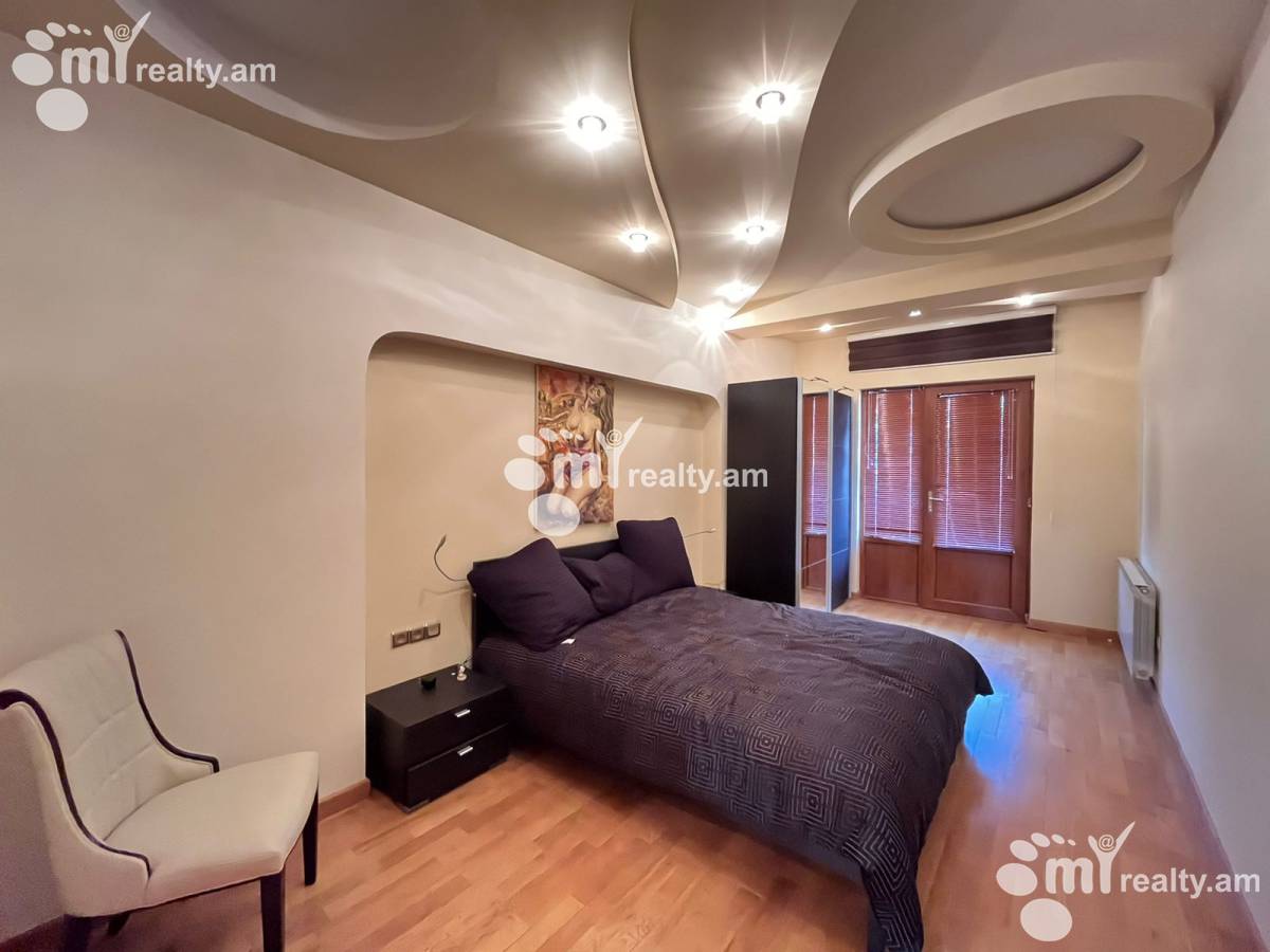 5 bedroom apartment for sale خیابان آنتارایین, مرکز شهر ایروان, 156791