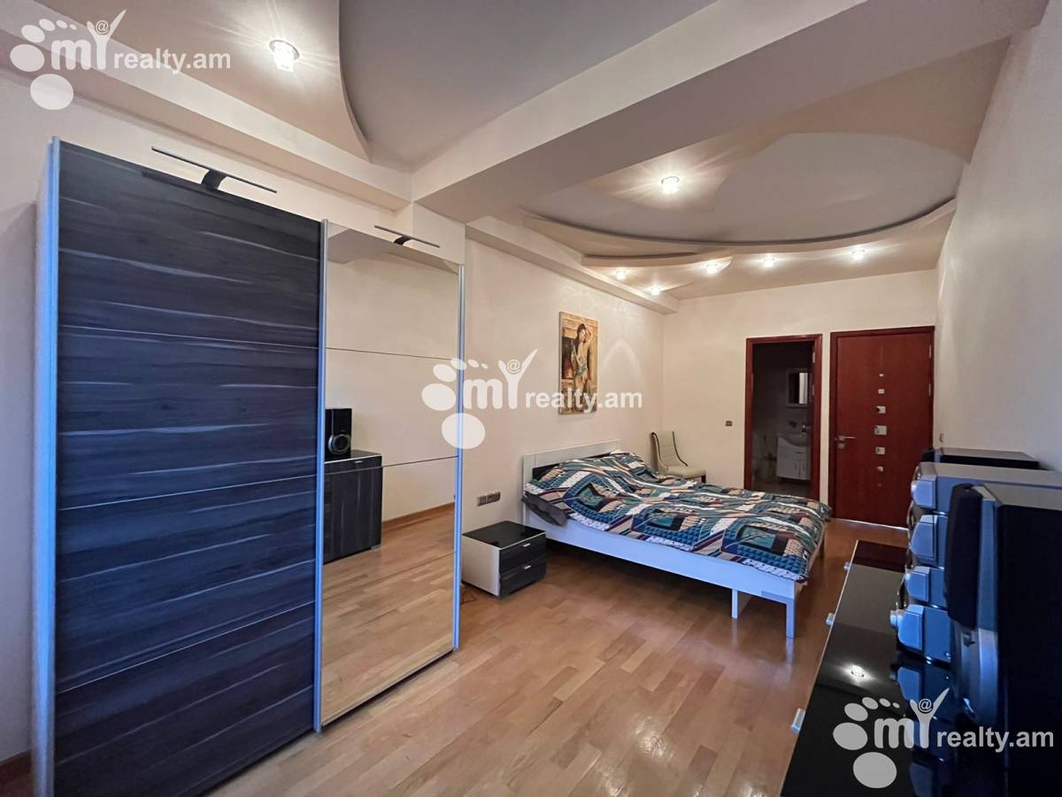 5 bedroom apartment for sale خیابان آنتارایین, مرکز شهر ایروان, 156791