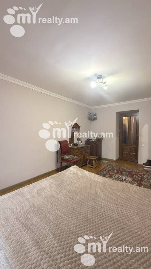 3 bedroom apartment for sale V.Vagharshyan St, Arabkir Yerevan, 159157