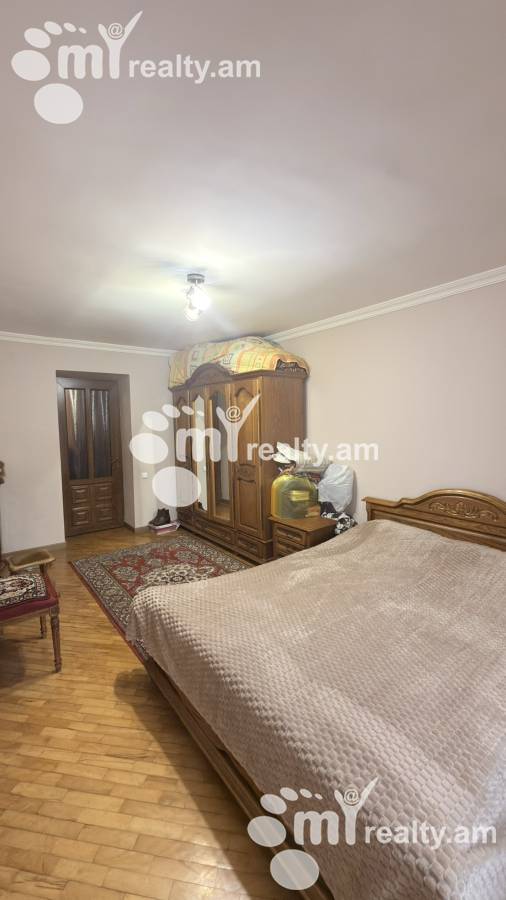 3 bedroom apartment for sale V.Vagharshyan St, Arabkir Yerevan, 159157