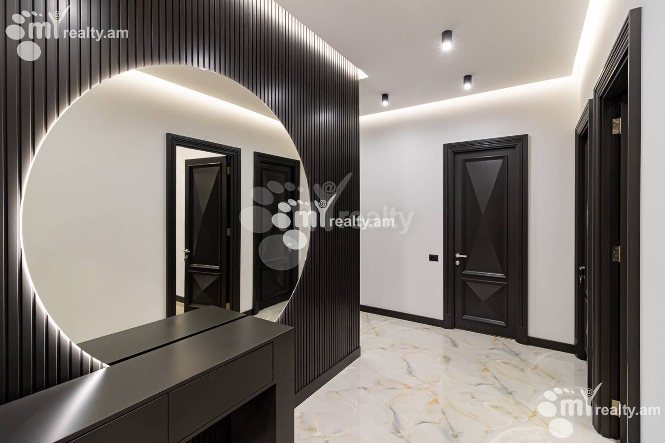 3 bedroom apartment for rent خیابان آزاتوتیان, عربگیر ایروان, 153983