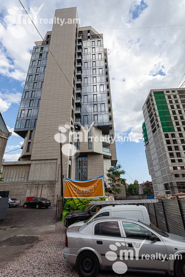 3 bedroom apartment for sale Khanjyan St, Center Yerevan, 155565