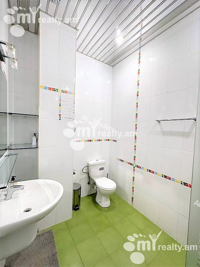 4 bedroom apartment for rent Sayat-Nova Ave, Center Yerevan, 139715