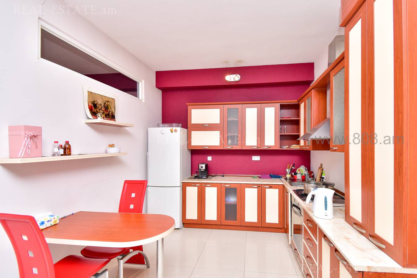 2 սենյականոց բնակարան  Հին երևանցու փող, Կենտրոն Երևան, 130724