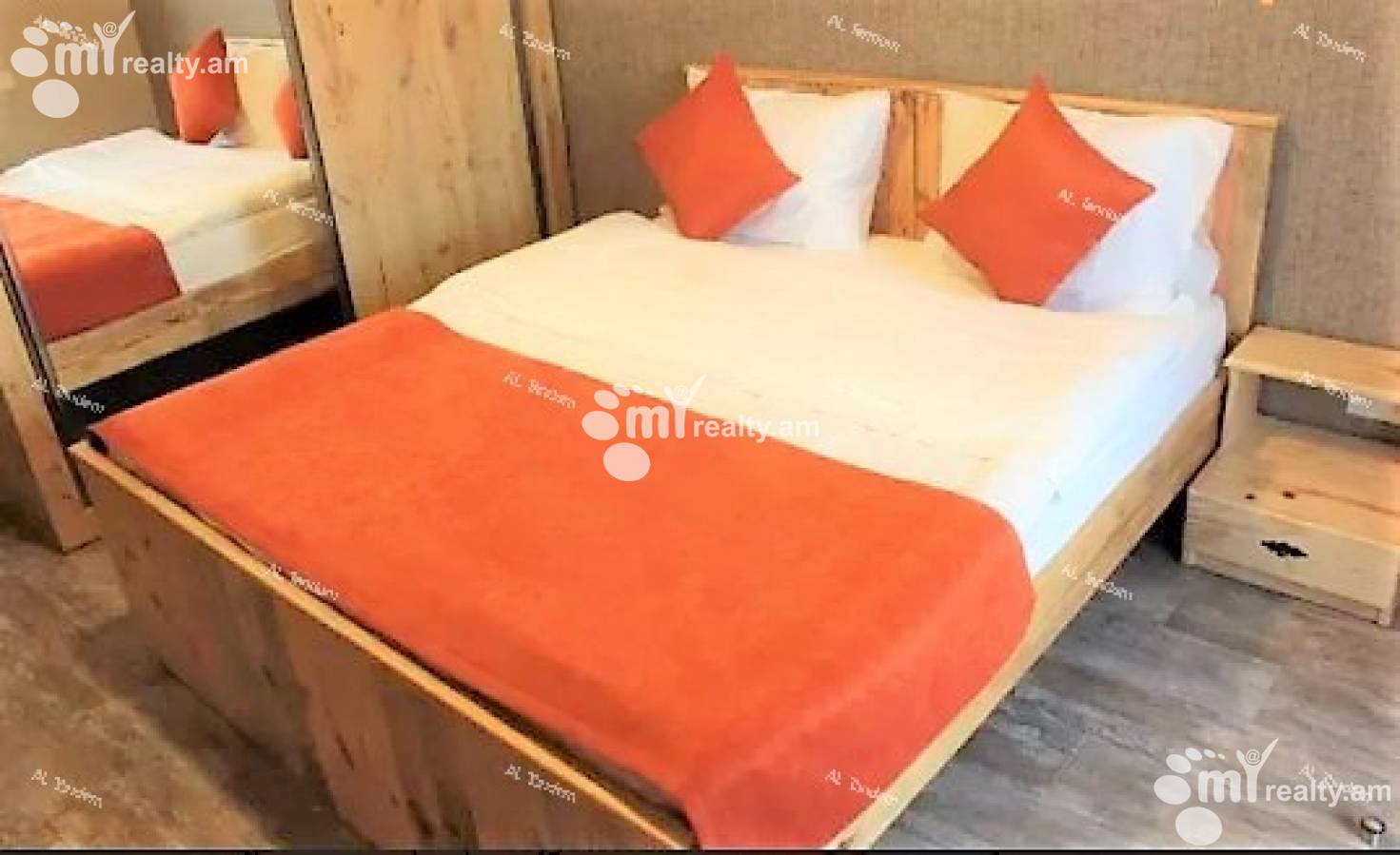 3 սենյականոց բնակարան վարձով Ծիծեռնակաբերդի խճուղի, Կենտրոն Երևան, 124812