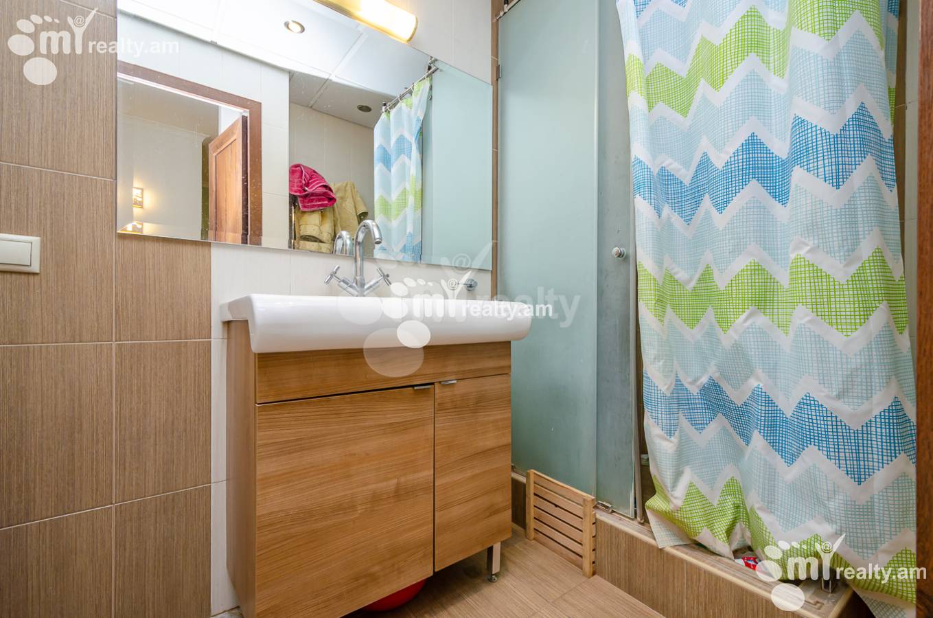 2 bedroom apartment for sale خیابان ماشتوتس, مرکز شهر ایروان, 153155