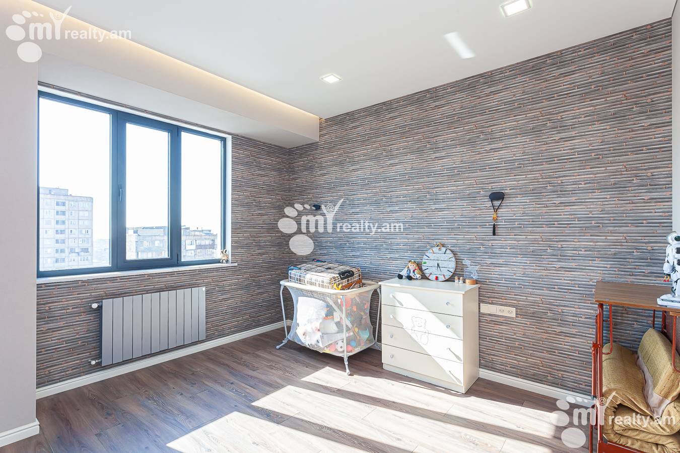 4 bedroom apartment for sale خیابان مالخاسیانتس, عربگیر ایروان, 152404