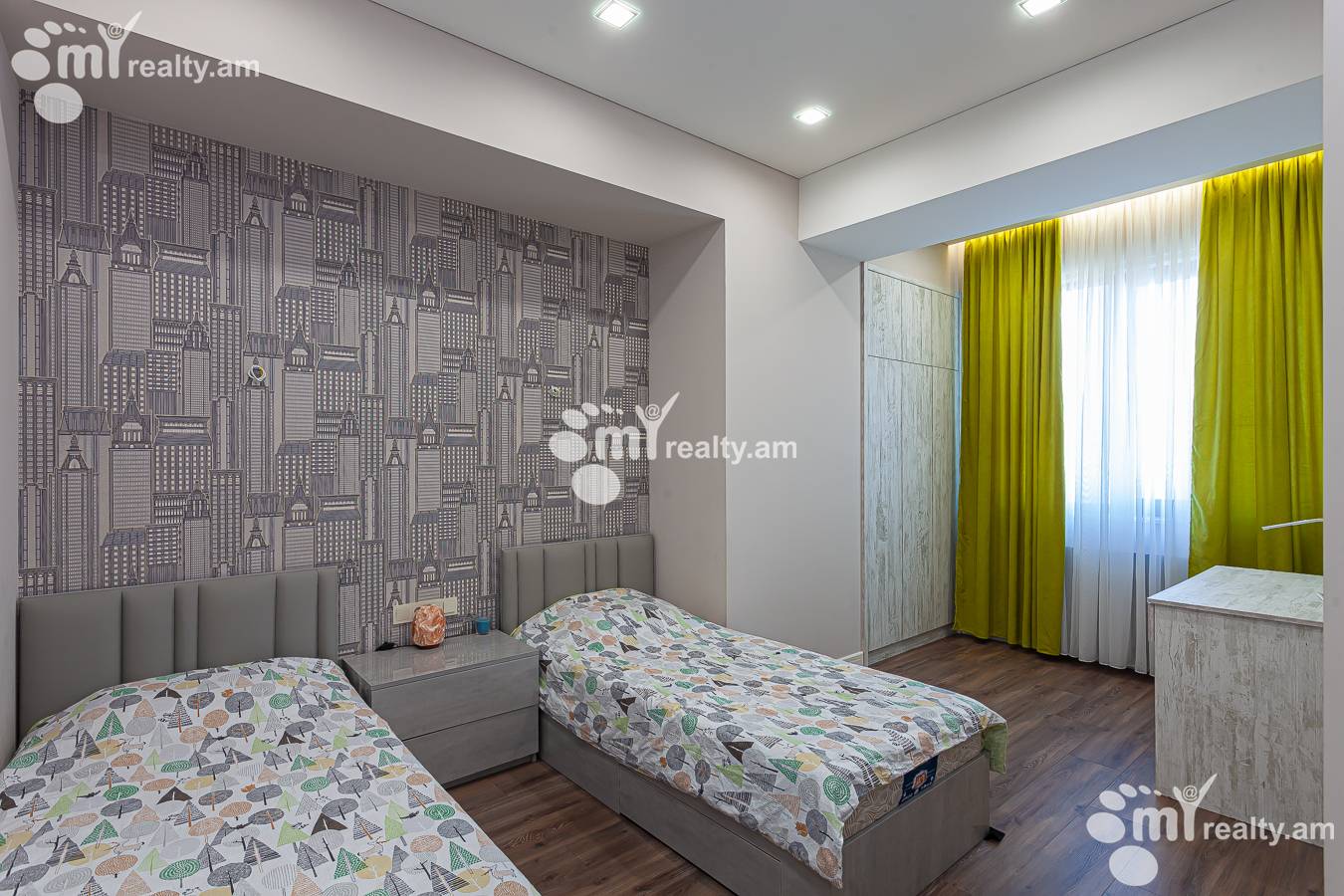 4 bedroom apartment for sale خیابان مالخاسیانتس, عربگیر ایروان, 152404