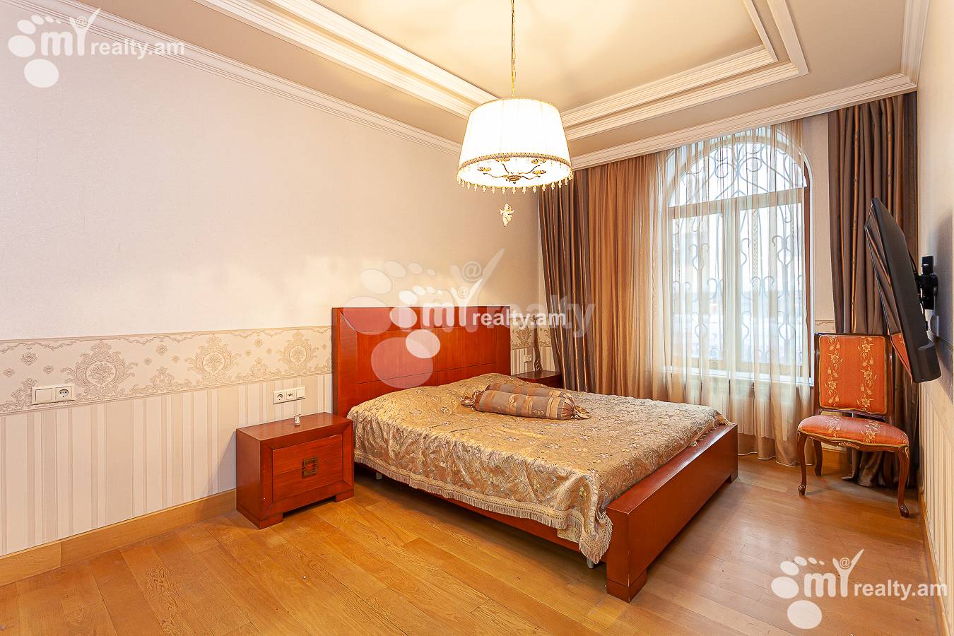 6 bedroom apartment for rent rue d'Amiryan, Center Yerevan, 150506