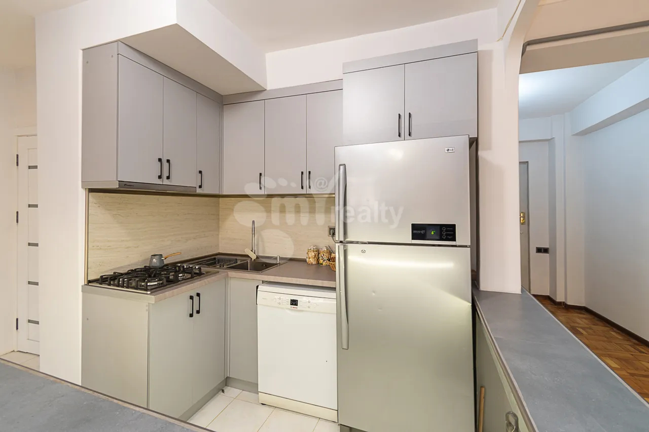 2 bedroom apartment for rent خیابان پوشکین, مرکز شهر ایروان, 160138