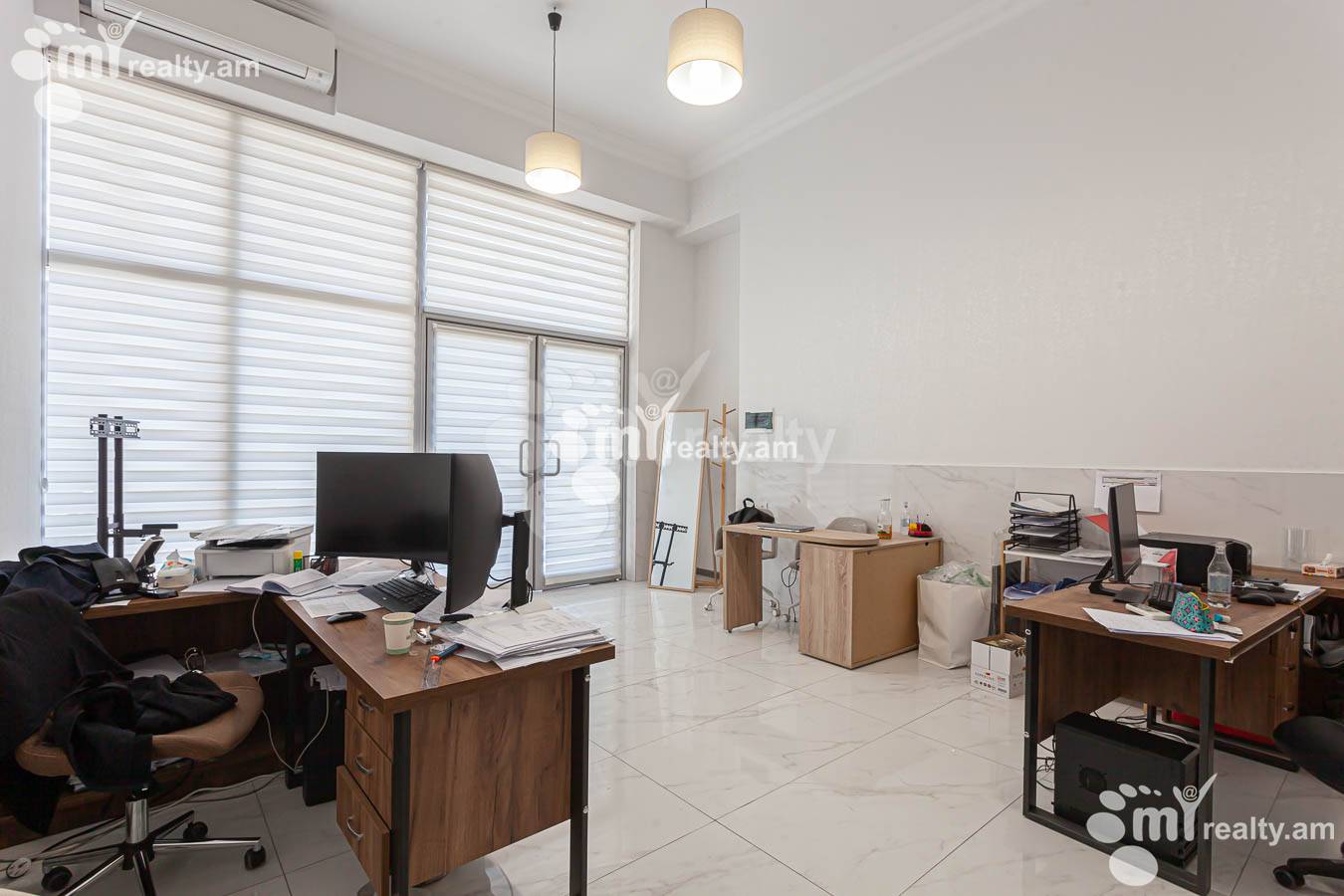 Կոմերցիոն տարածք վարձով Տերյան փող, Կենտրոն Երևան, 153541