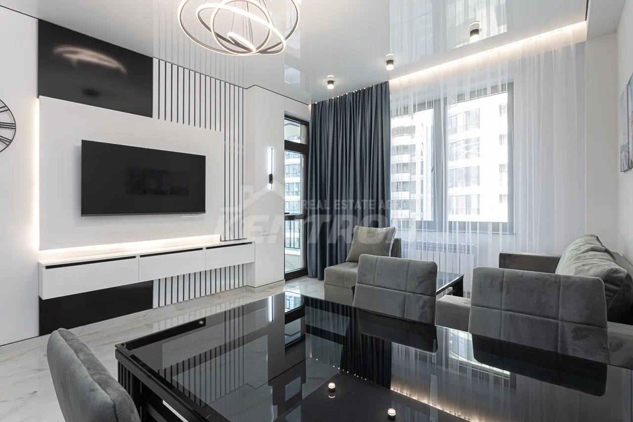 3 bedroom apartment for sale Arshakunyats Ave, Center Yerevan, 157508