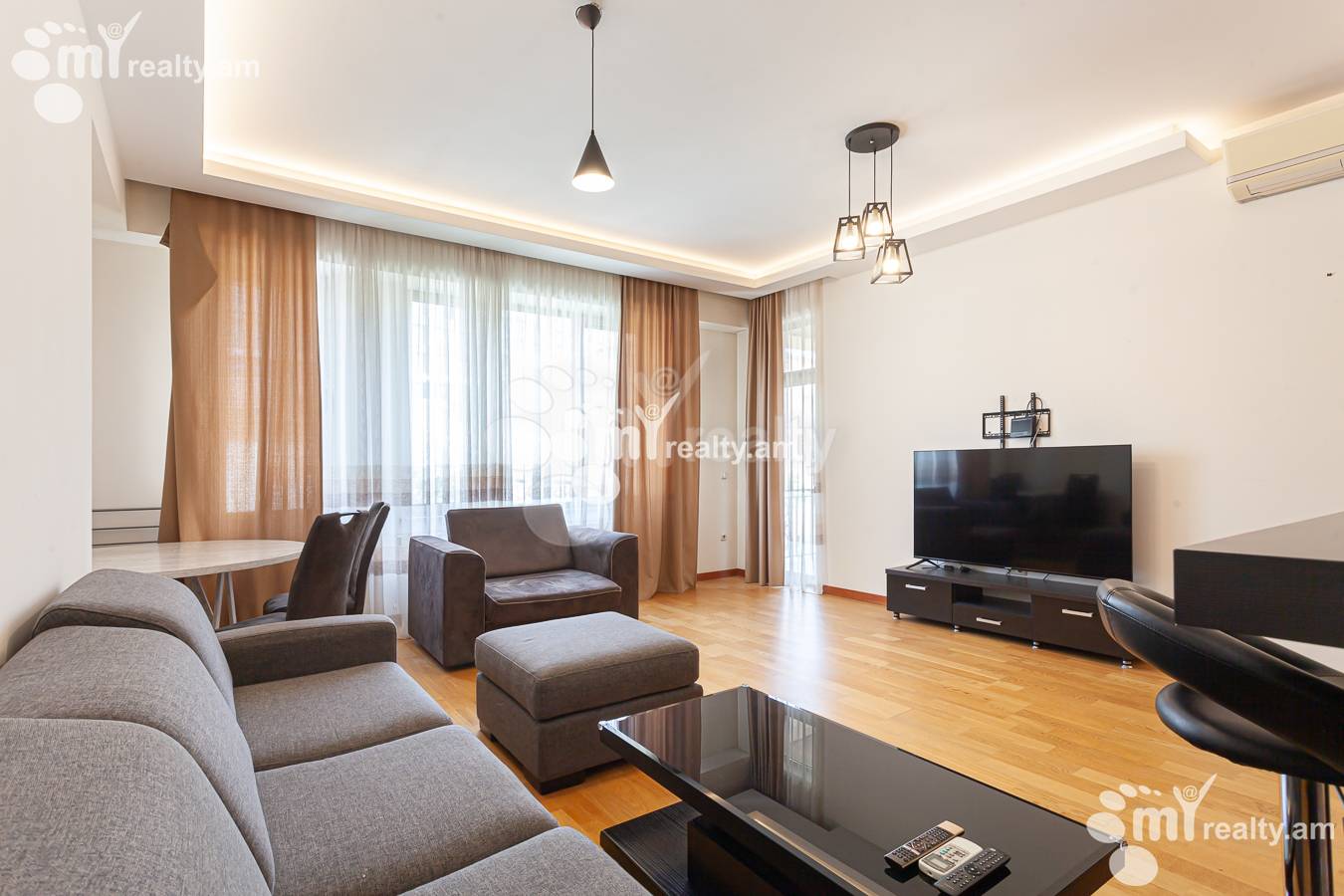 Снять 2 комнатную квартиру Антараин ул, Центр Ереван, 155566