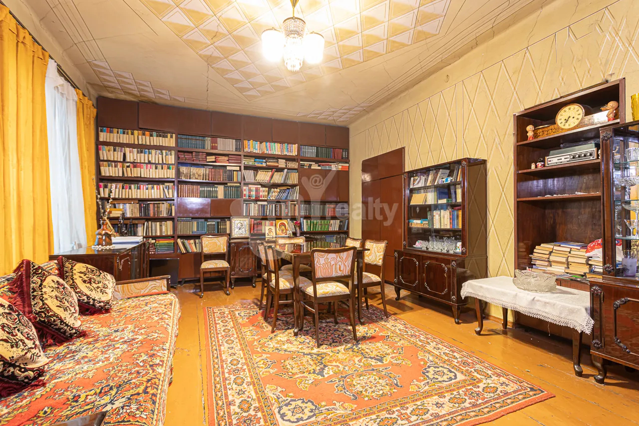 3 bedroom apartment for sale Khanjyan St, Center Yerevan, 157735