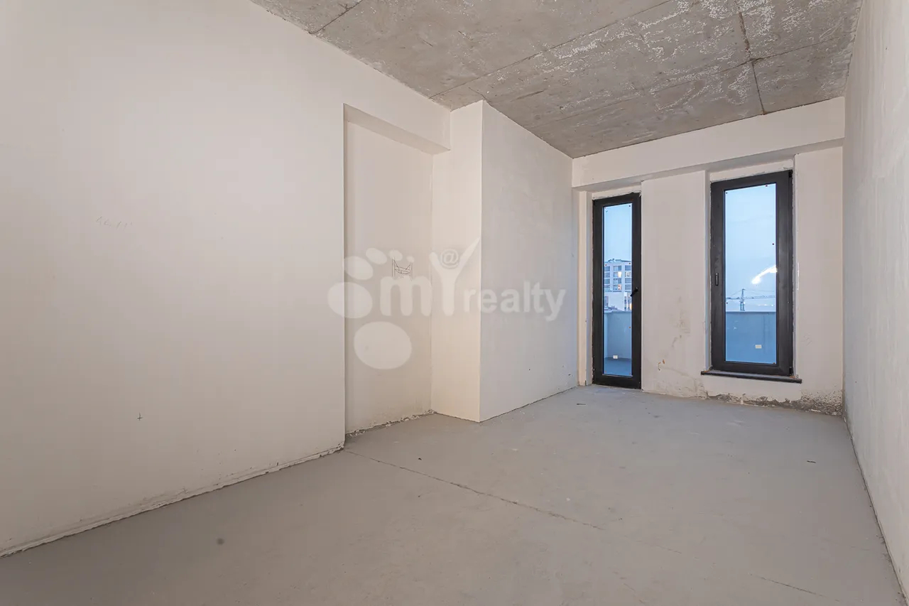 4 bedroom apartment for sale Antarayin St, Center Yerevan, 157679