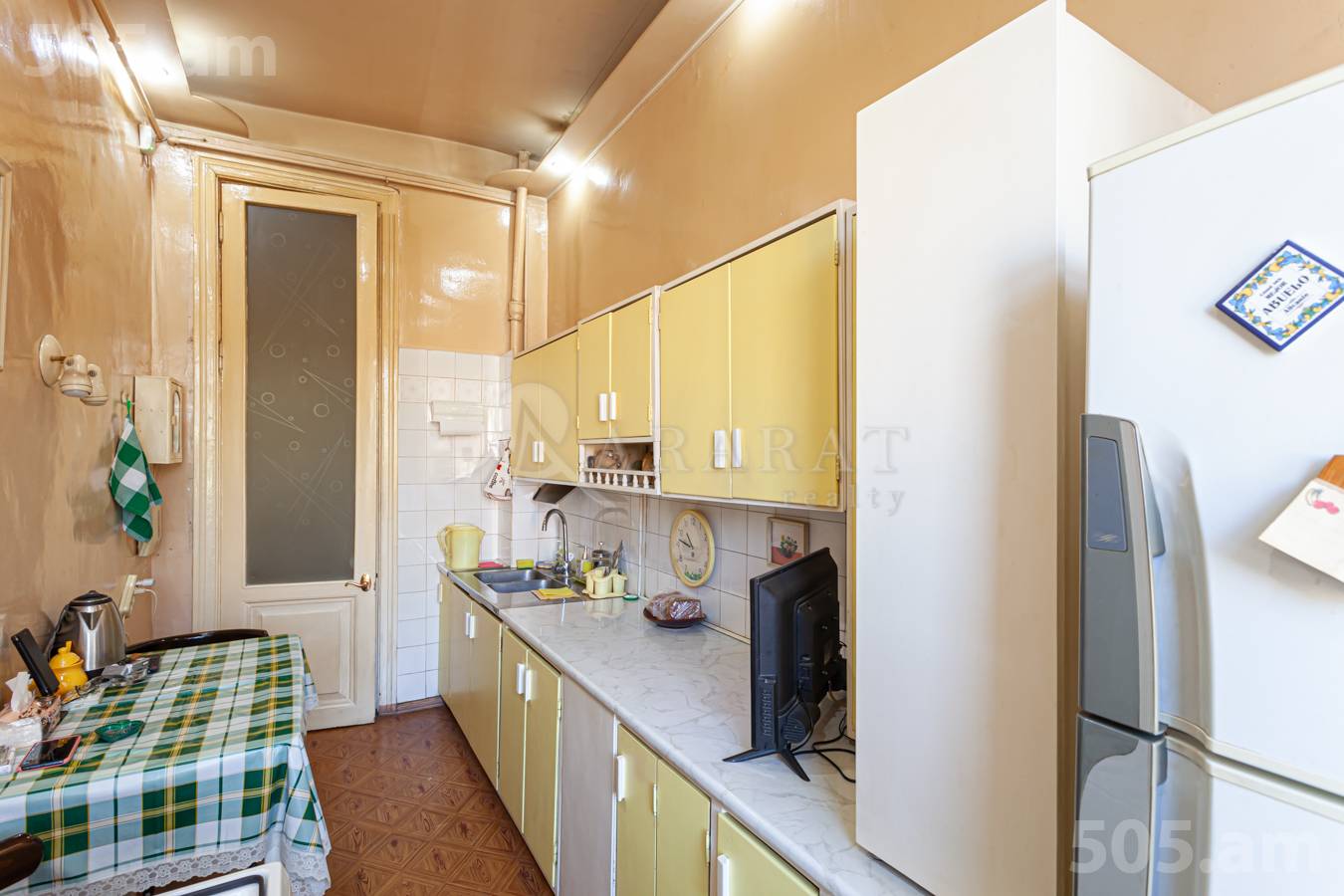 Купить 3 комнатную квартиру Маштоца пр, Центр Ереван, 149588