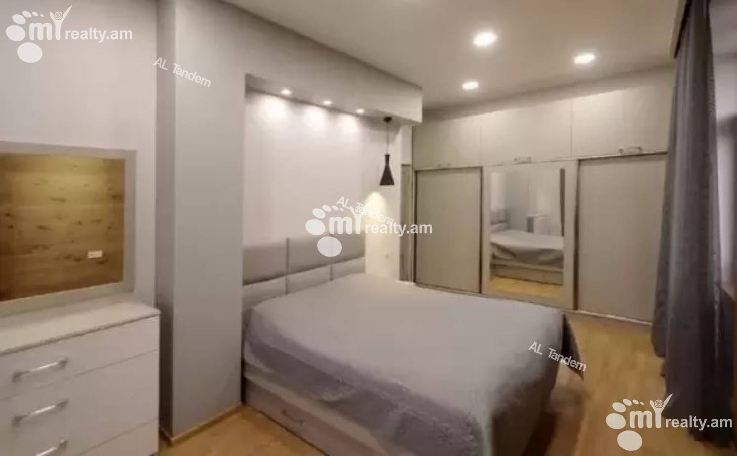 4 bedroom apartment for sale Ler. Kamsar St, Center Yerevan, 158290