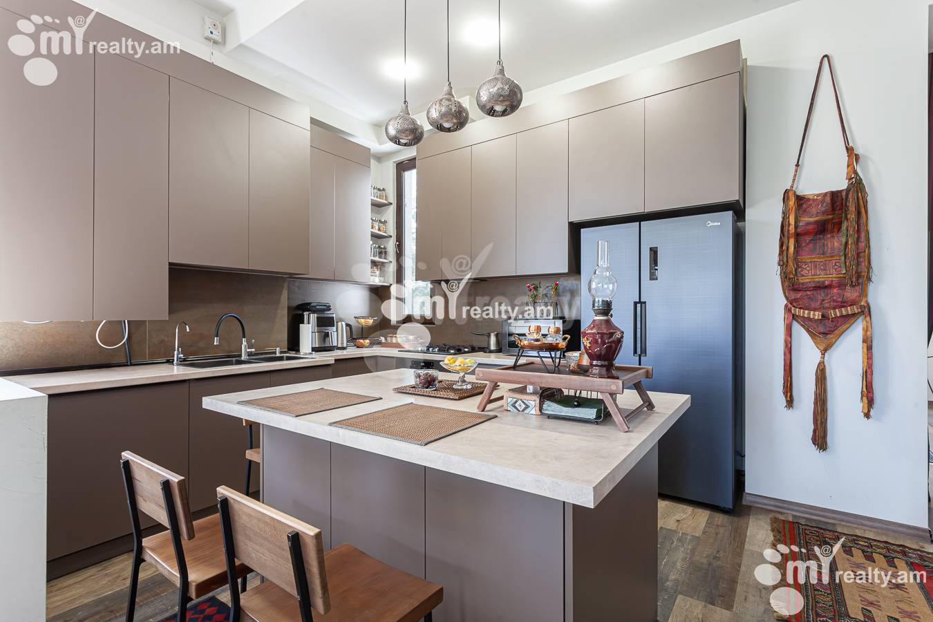 House for sale Fizkulturnikner St, Center Yerevan, 155757