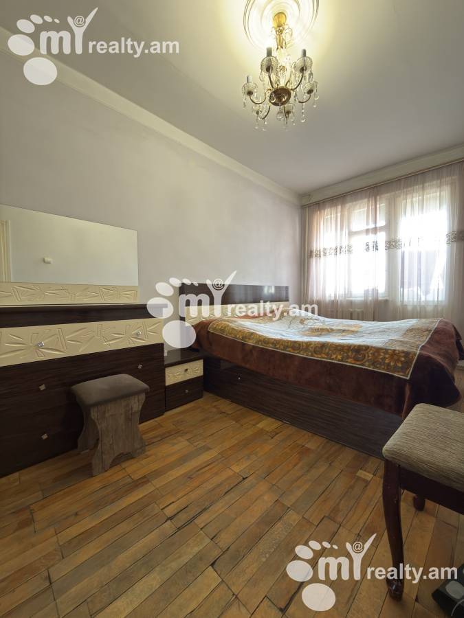 3 սենյականոց բնակարան  Թումանյան փող, Կենտրոն Երևան, 159687