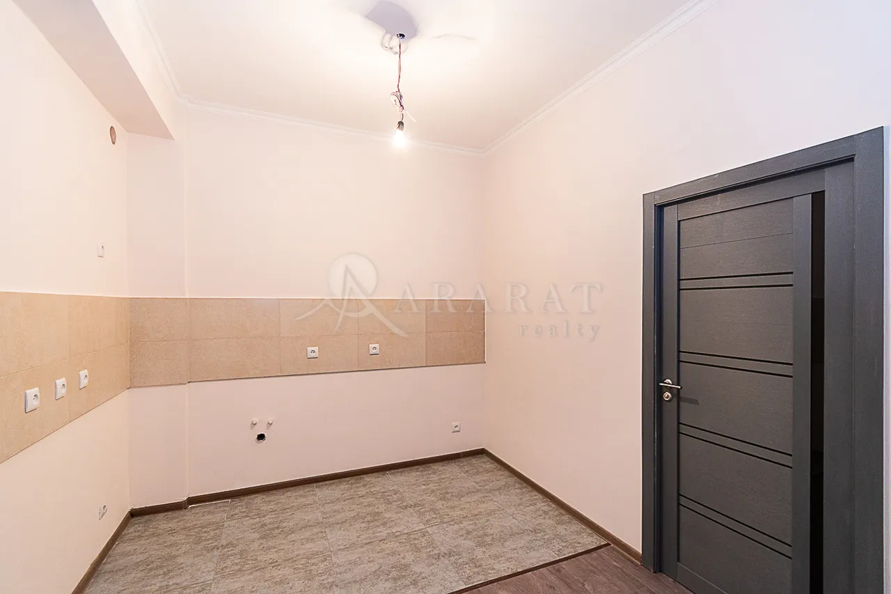 2 bedroom apartment for sale خیابان آدونس, عربگیر ایروان, 159663