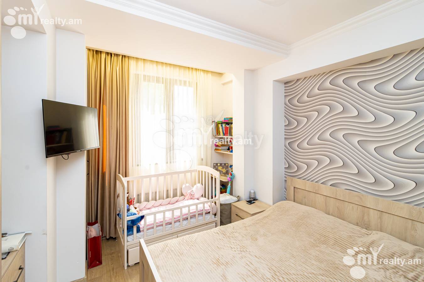 3 bedroom apartment for sale خیابان ناردُس, مرکز شهر ایروان, 139059