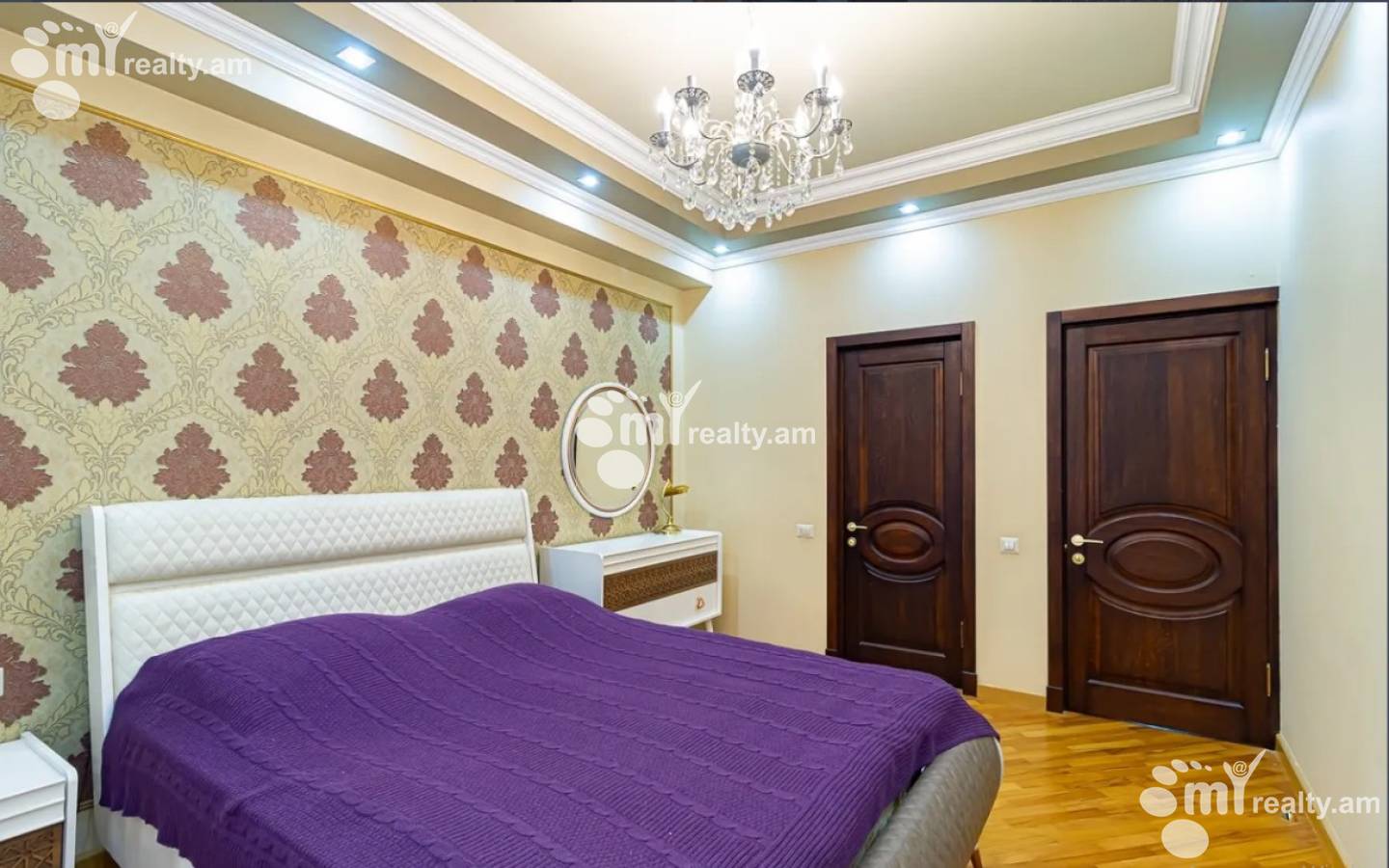 4 bedroom apartment for rent Buzand St, Center Yerevan, 160368