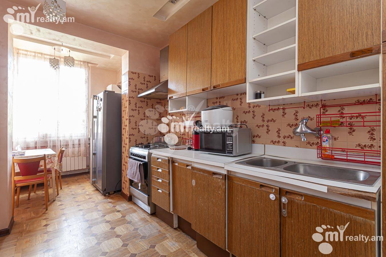 Купить 3 комнатную квартиру Арабкир 17ый ул, Арабкир Ереван, 155327