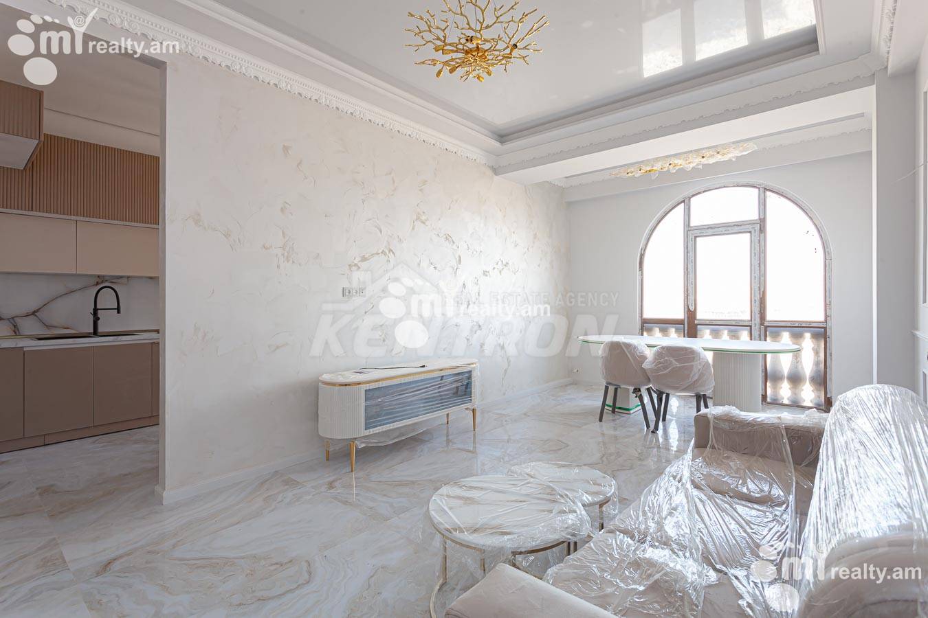 Купить 4 комнатную квартиру Адонц ул, Арабкир Ереван, 155048