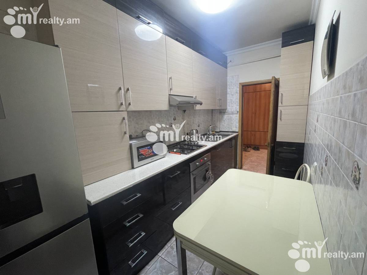 Снять 3 комнатную квартиру Азатутян пр, Арабкир Ереван, 150843