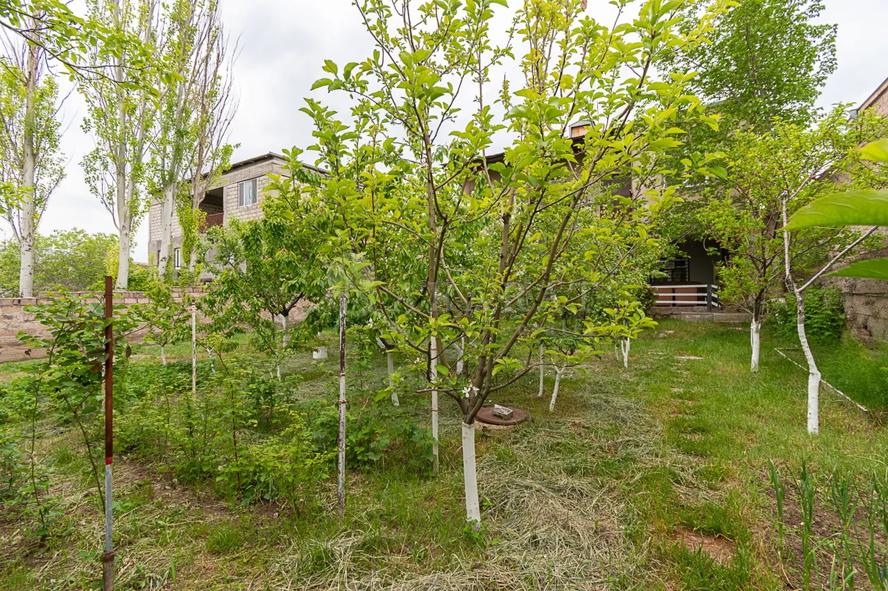 House for sale Zovuni dis, زوونی کوتایک, 160369