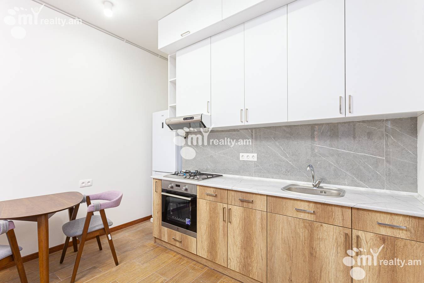 2 bedroom apartment for rent Charents St, Center Yerevan, 155510