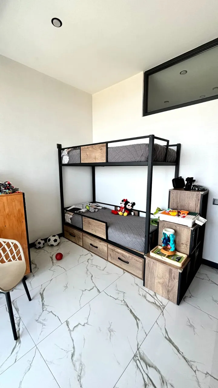 3 bedroom apartment for sale K. Ulnetsi St, Kanaqer-Zeytun Yerevan, 159800