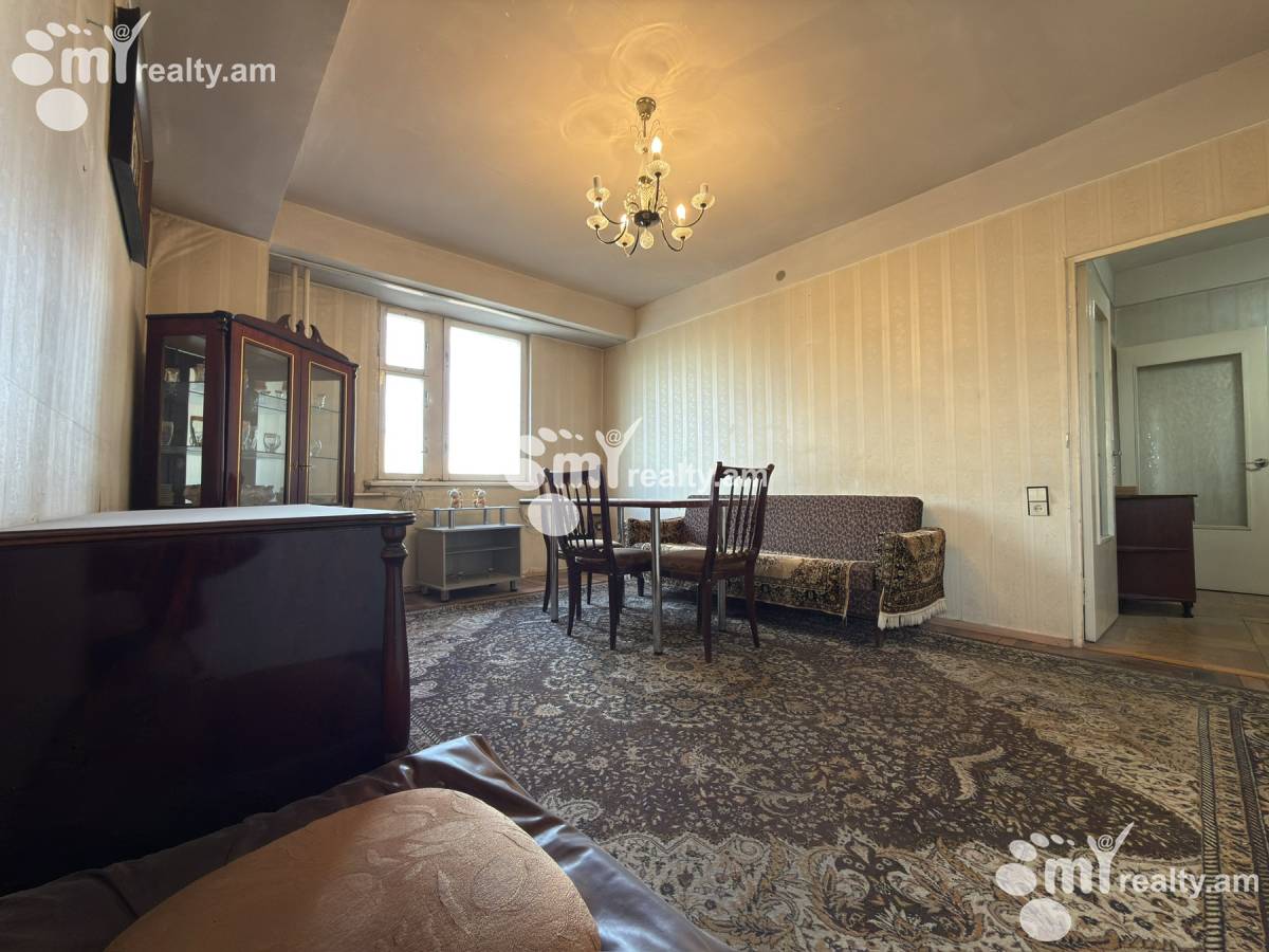 3 bedroom apartment for sale خیابان ا. آوِتیسیان, عربگیر ایروان, 159654