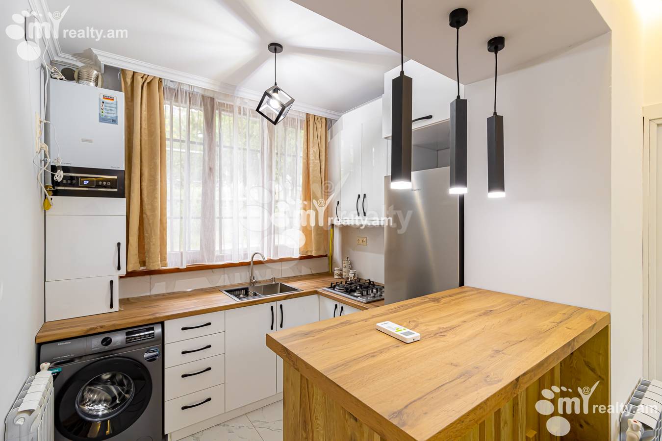 3 bedroom apartment for rent A. Khachatrian St, Arabkir Yerevan, 150423