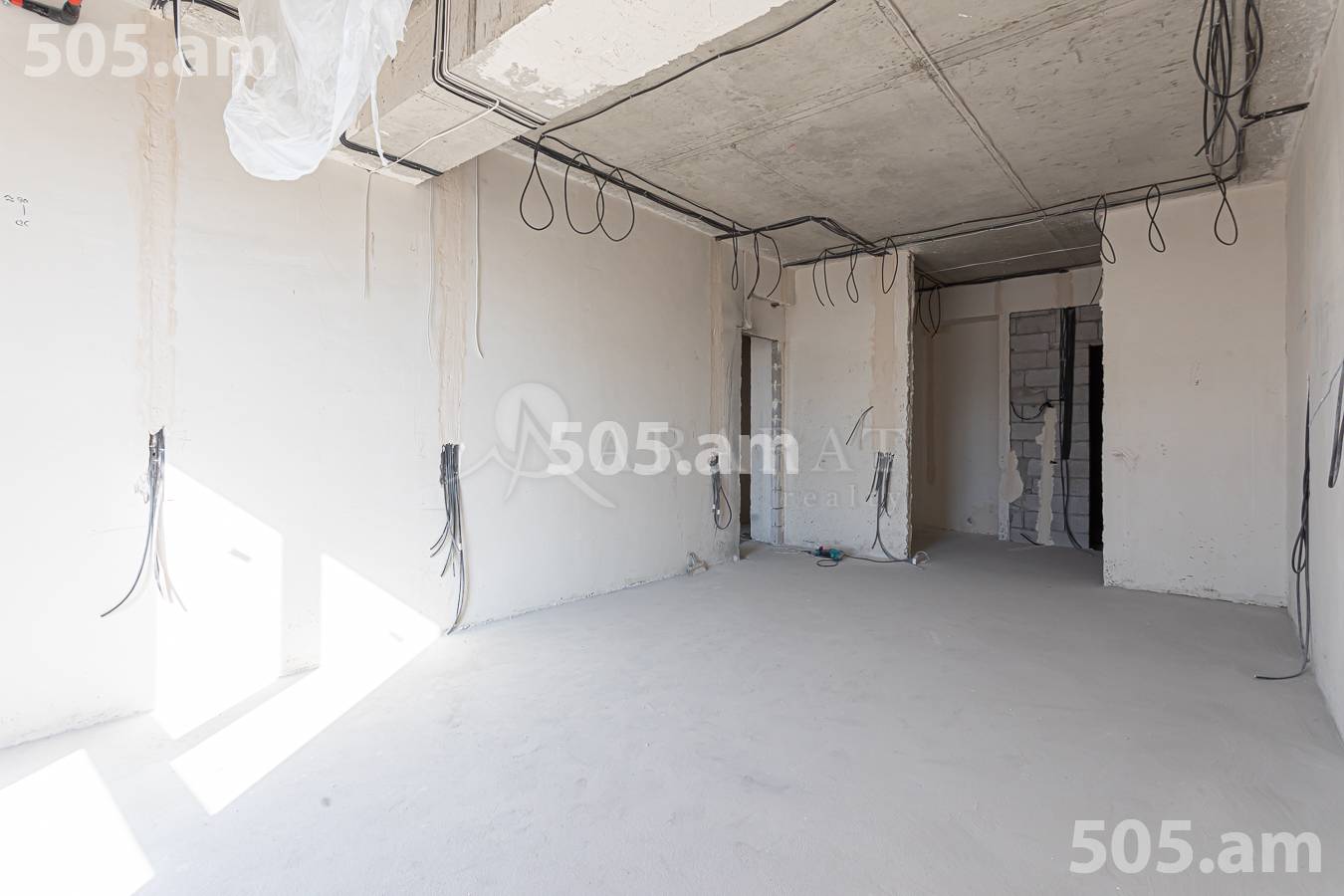 4 bedroom apartment for sale Aghbyur Serob St, Arabkir Yerevan, 157138