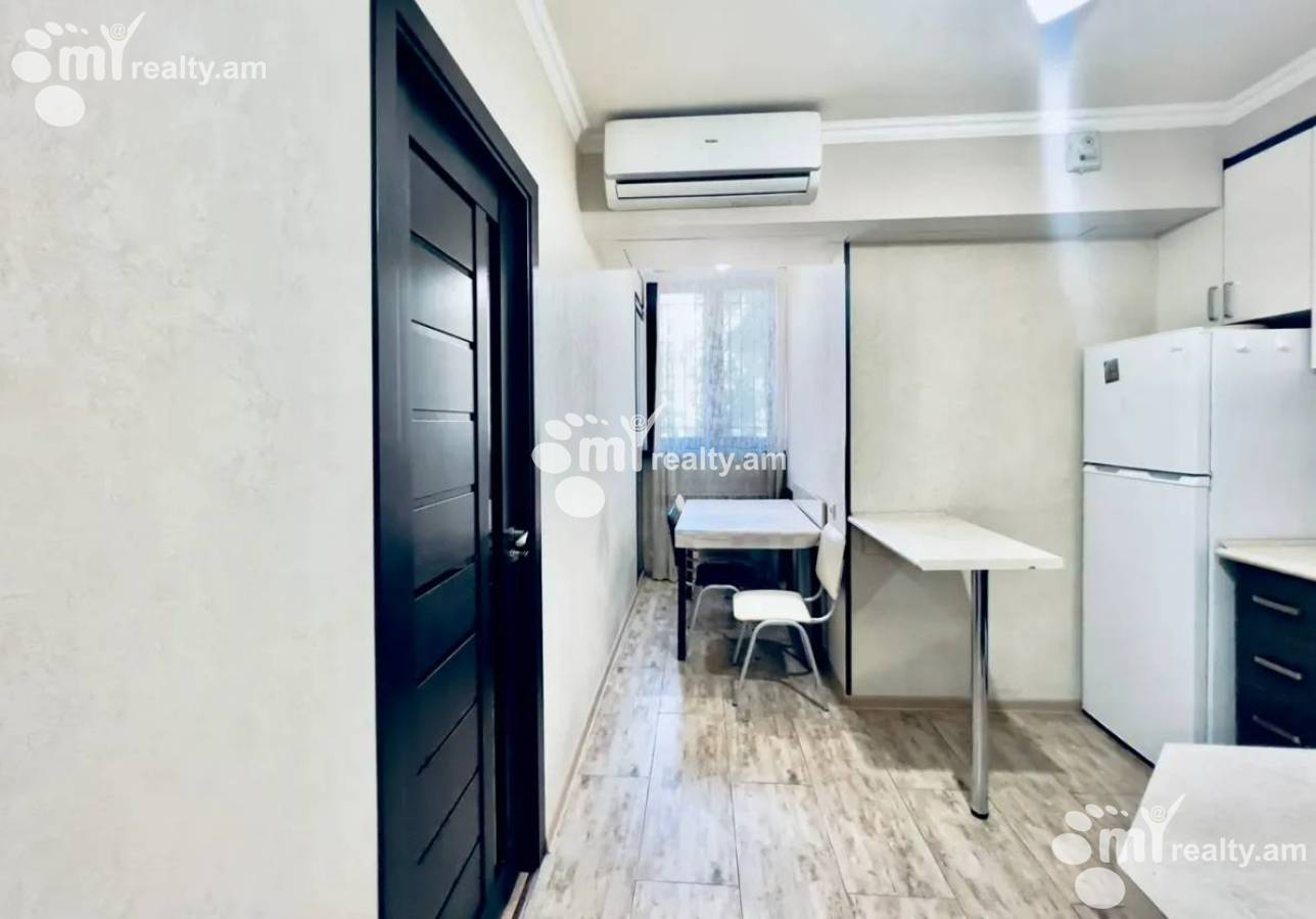 3 bedroom apartment for rent Hin yerevantsi St, Center Yerevan, 143552