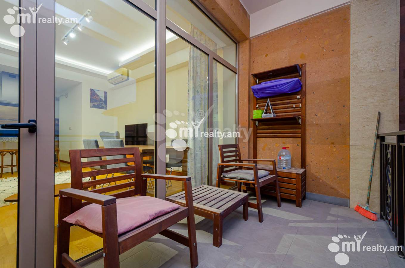 3 bedroom apartment for rent خیابان آنتارایین, مرکز شهر ایروان, 140593