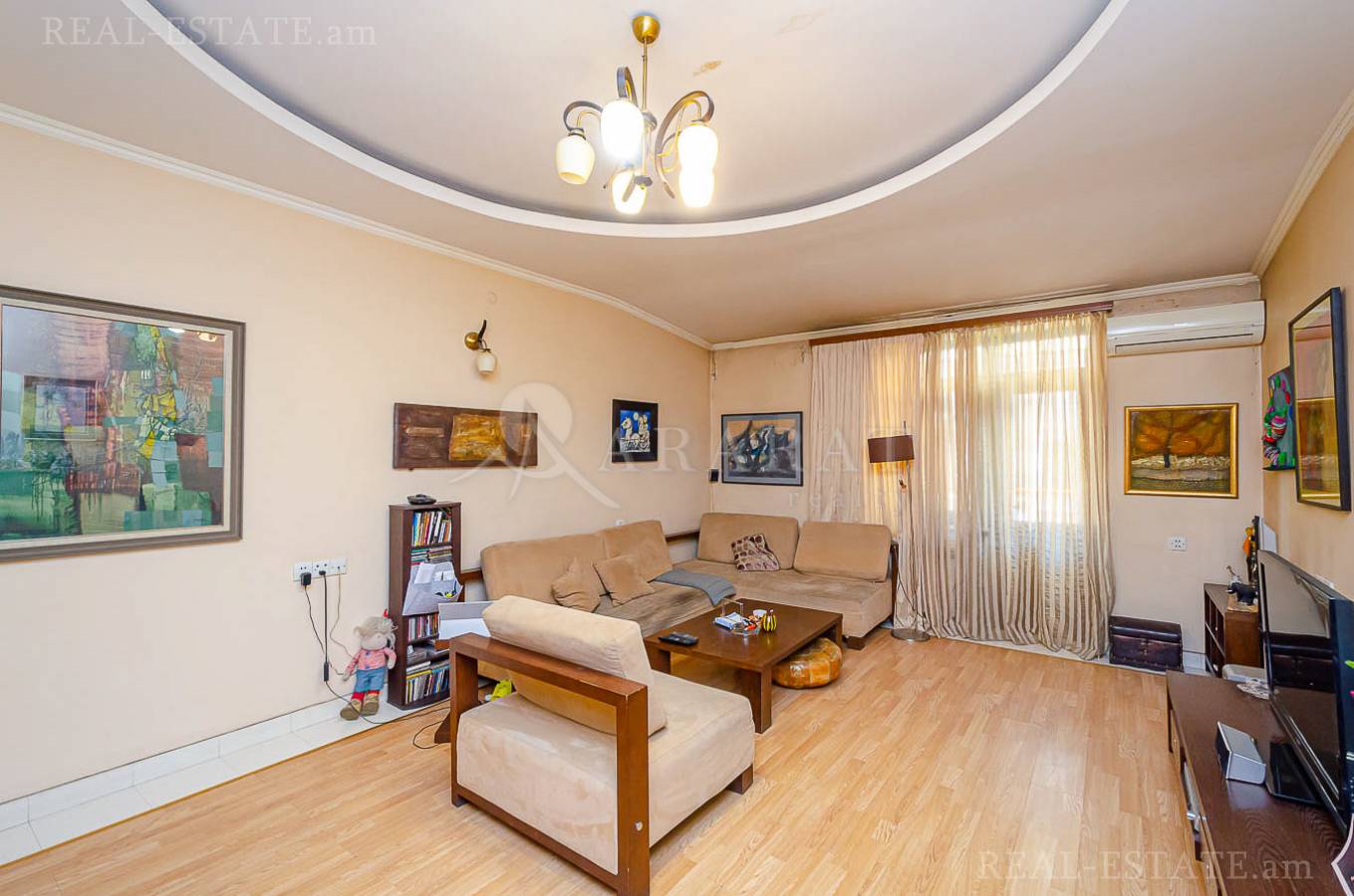 3 bedroom apartment for sale Pushkin St, Center Yerevan, 142489