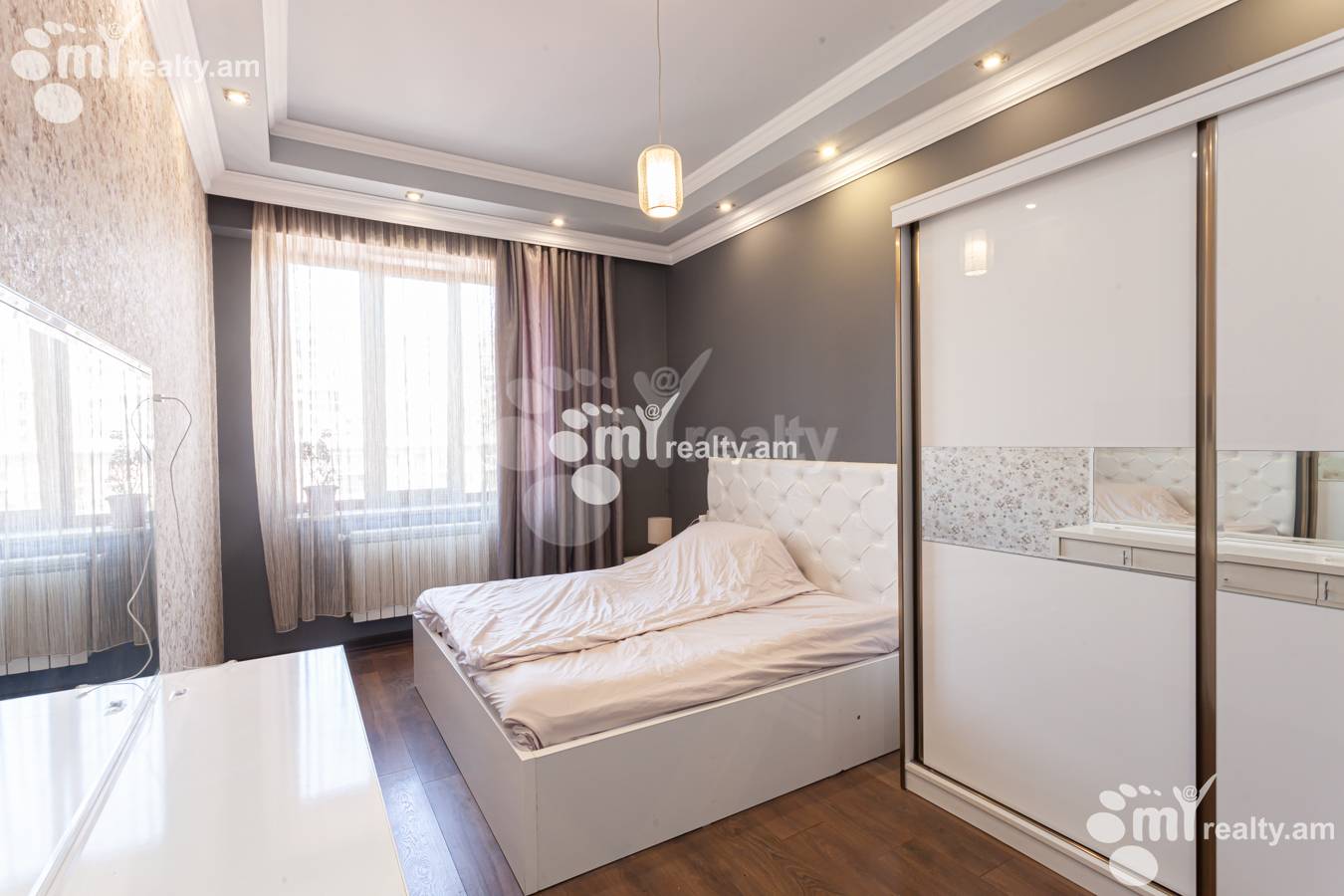 2 bedroom apartment for sale خیابان یِکمالیان, مرکز شهر ایروان, 140034