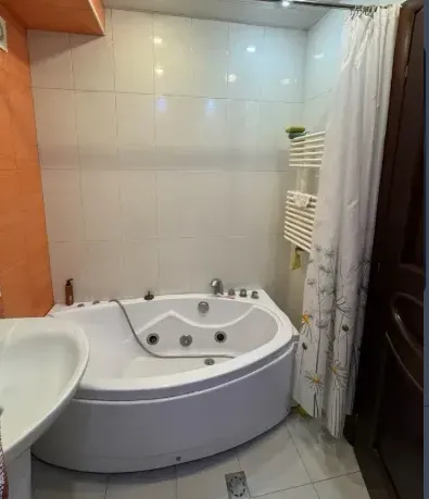 3 bedroom apartment for sale Khorenatsi 3rd Alley, Center Yerevan, 159746