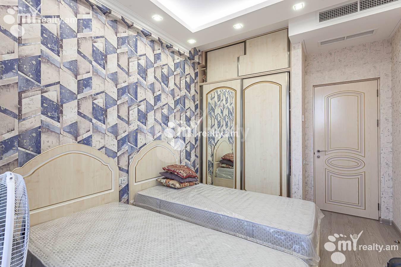 Купить 5 комнатную квартиру Сасна Црер ул., Давташен Ереван, 153655