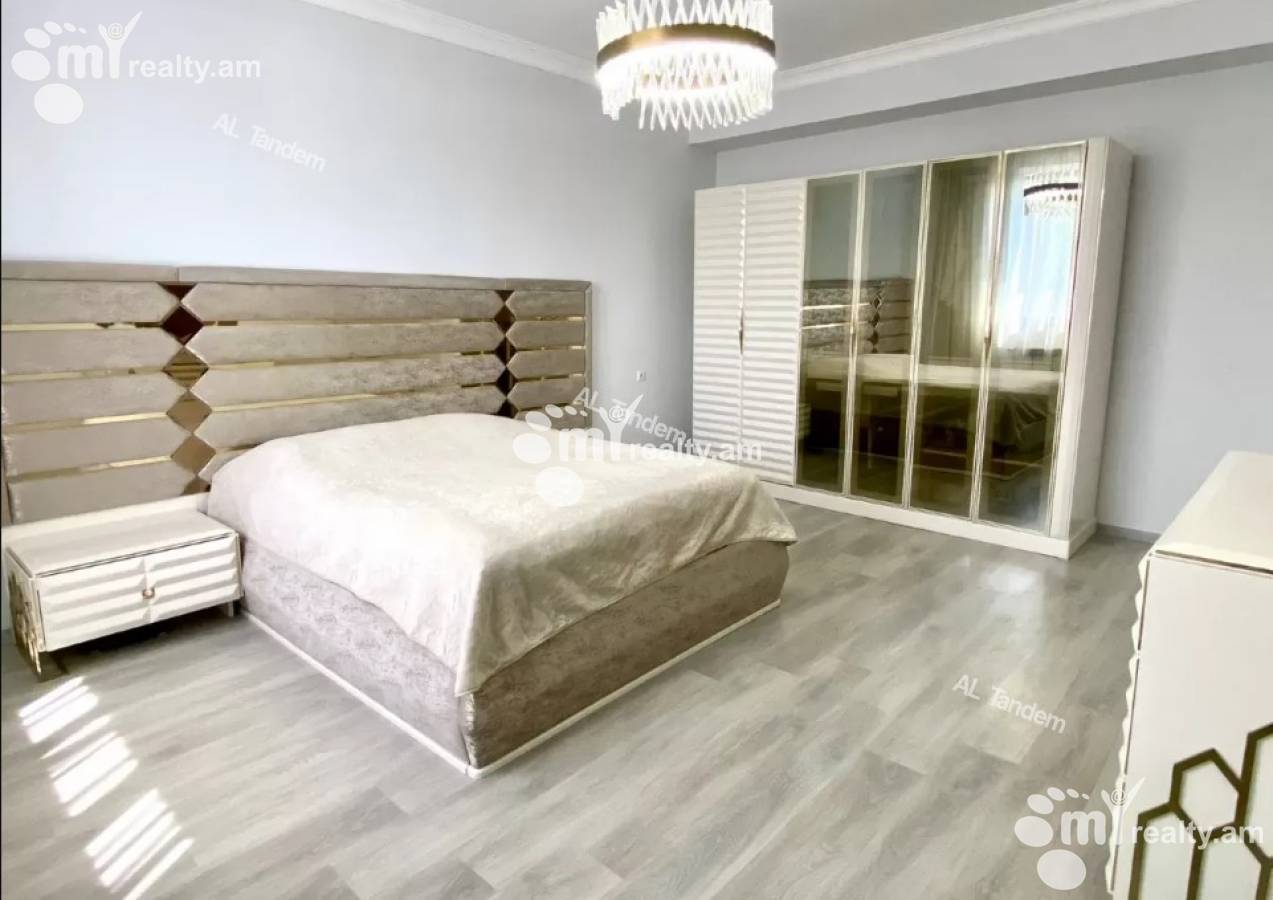 House for sale Nazarbekyan district, Ajapnyak Yerevan, 142040